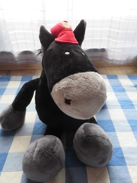 Grote Ferrari knuffel - zwart paard - Nici sports, Verzamelen, Ophalen of Verzenden