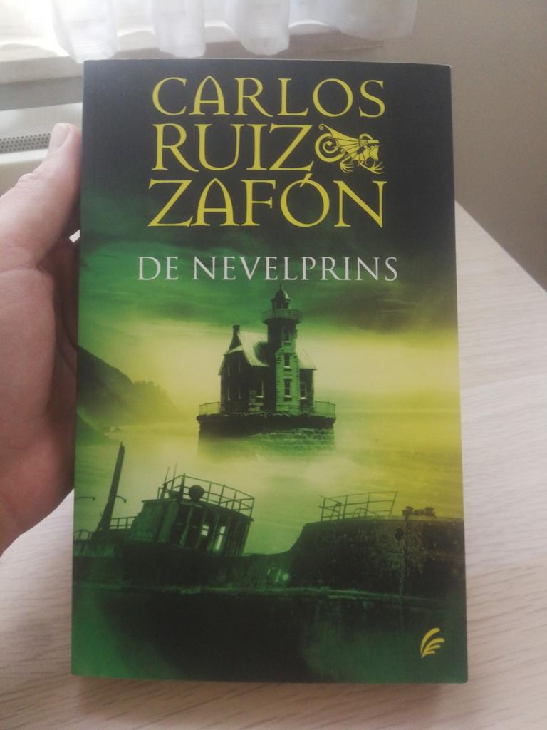 Carlos Ruiz Zafón - De nevelprins - nieuwstaat, Boeken, Ophalen of Verzenden, Zo goed als nieuw, Carlos Ruiz Zafón