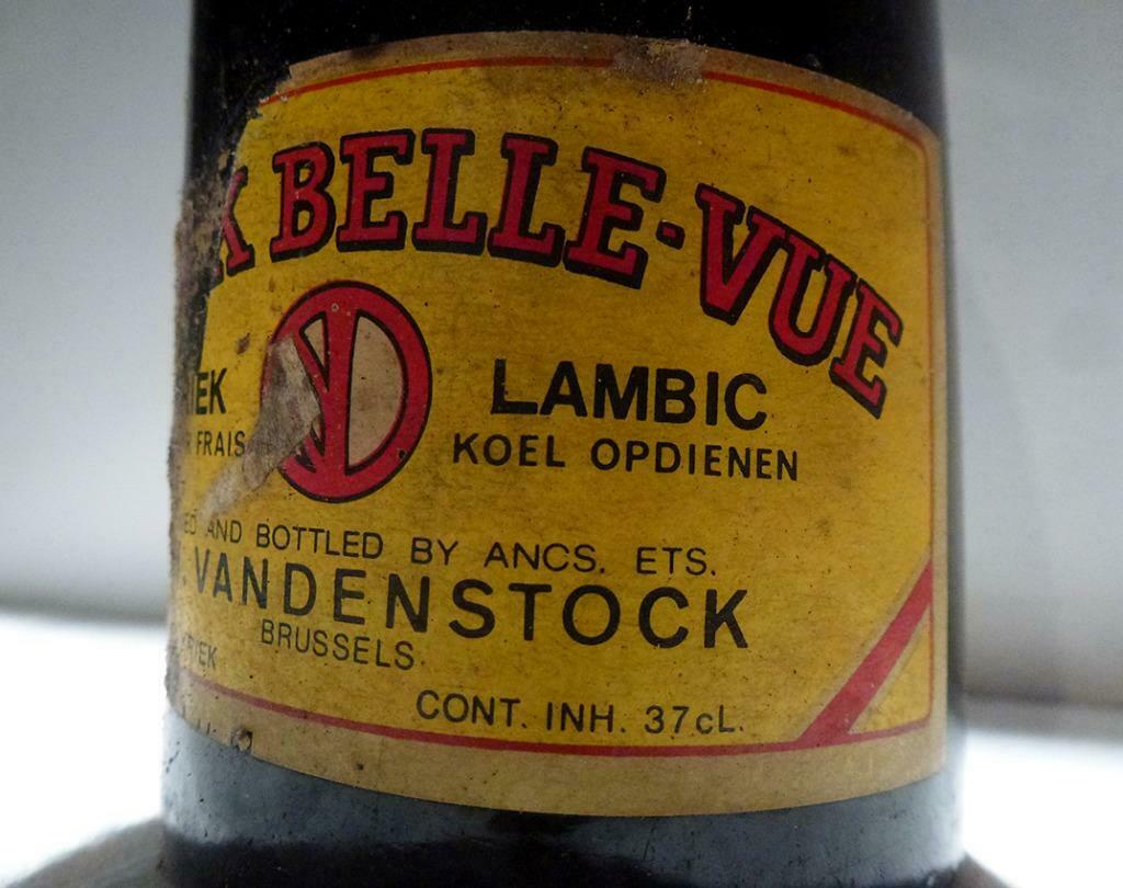 Kriek Lambic Belle-Vue Vandenstock Oude Fles, Verzamelen, Biermerken, Verzenden, Zo goed als nieuw, Flesje(s), Overige merken