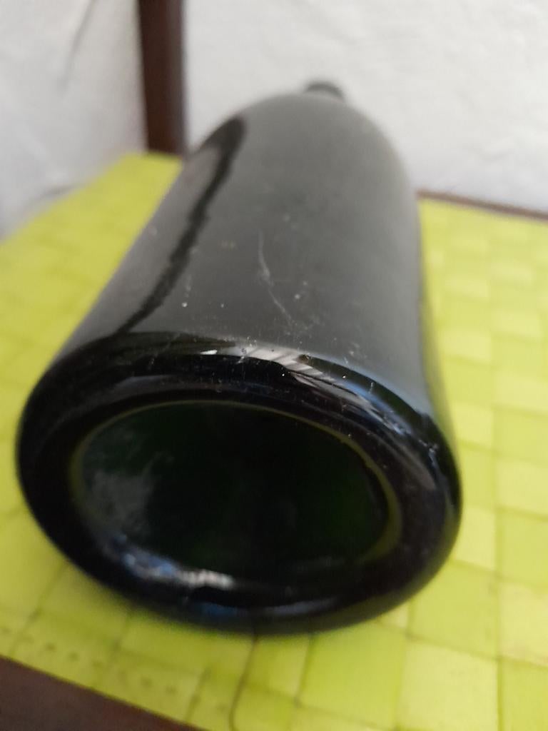 Zeer oude en zware dikke glazen flessen, Antiek en Kunst, Ophalen of Verzenden