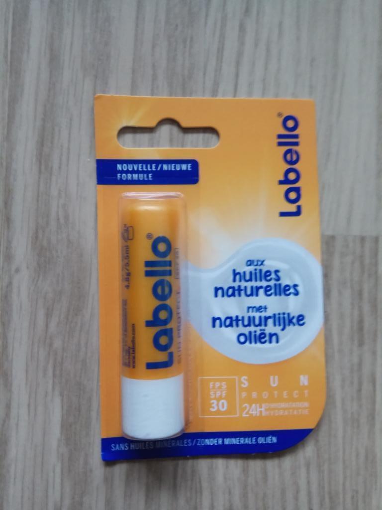 Labello, Handtassen en Accessoires, Uiterlijk | Mondverzorging, Ophalen, Nieuw, Lipbalsem