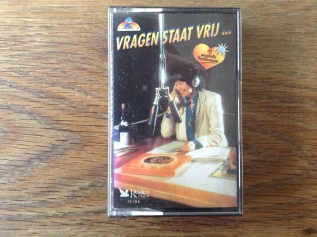 muziekcassette vragen staat vrij, Cd's en Dvd's, Ophalen of Verzenden, Overige genres, 1 bandje, Origineel
