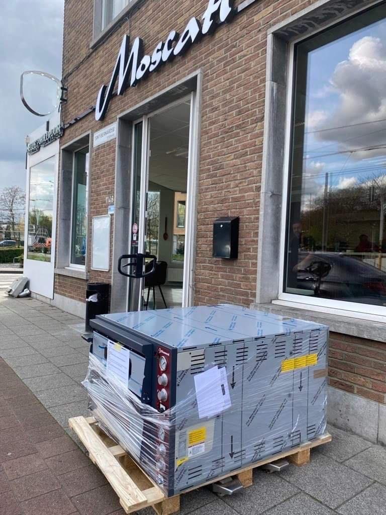 four à pizza, Enlèvement ou Envoi