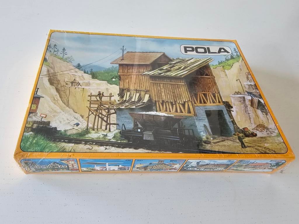 Pola 252 nog in de verpakking, Hobby en Vrije tijd, Ophalen of Verzenden, Zo goed als nieuw
