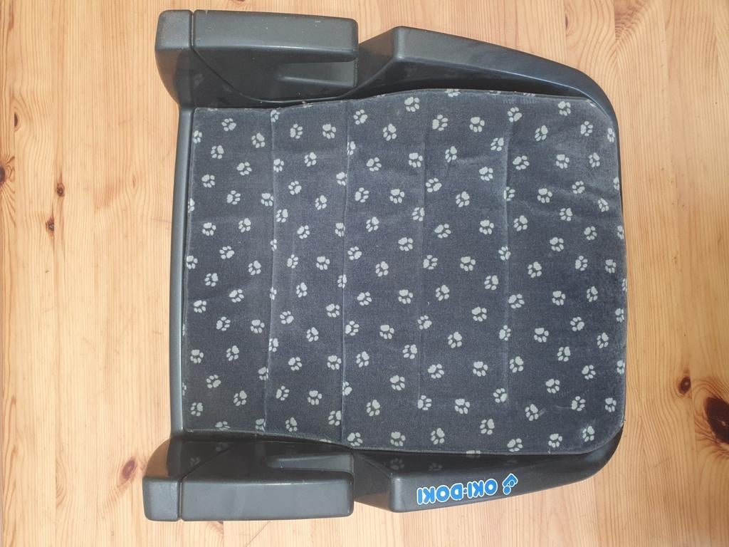 Maxi-cosi zitverhoger voor in de auto, Ophalen, Autogordel, 15 t/m 36 kg, Zo goed als nieuw