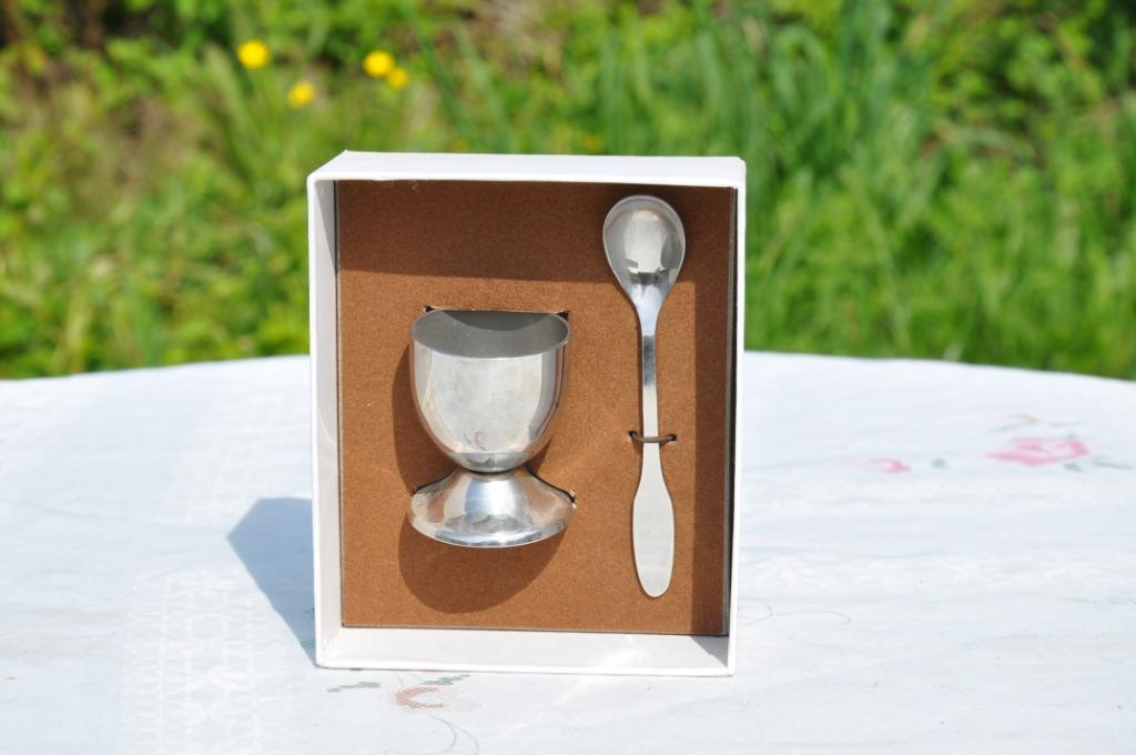 coquetier avec sa cuillère inox jean couzon, Enlèvement ou Envoi, Comme neuf, Autres matériaux, Autres types