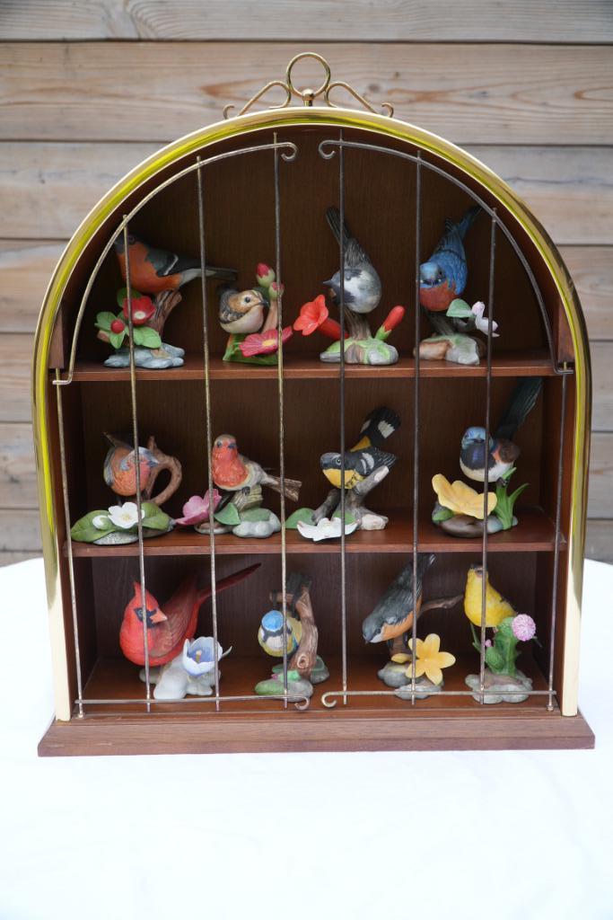Série de douze oiseaux en porcelaine de Franklin Mint 1986, Antiquités & Art, Enlèvement
