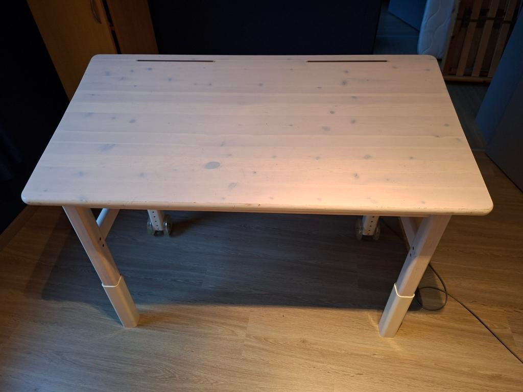 Bureau Flexa pin blanchi, Enlèvement