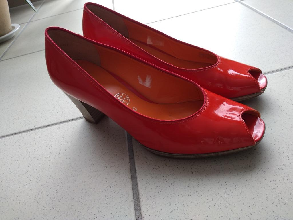 Hakken maat 38.5 in glanzende lak, Zo goed als nieuw, Schoenen met hoge hakken, Rood, Ophalen