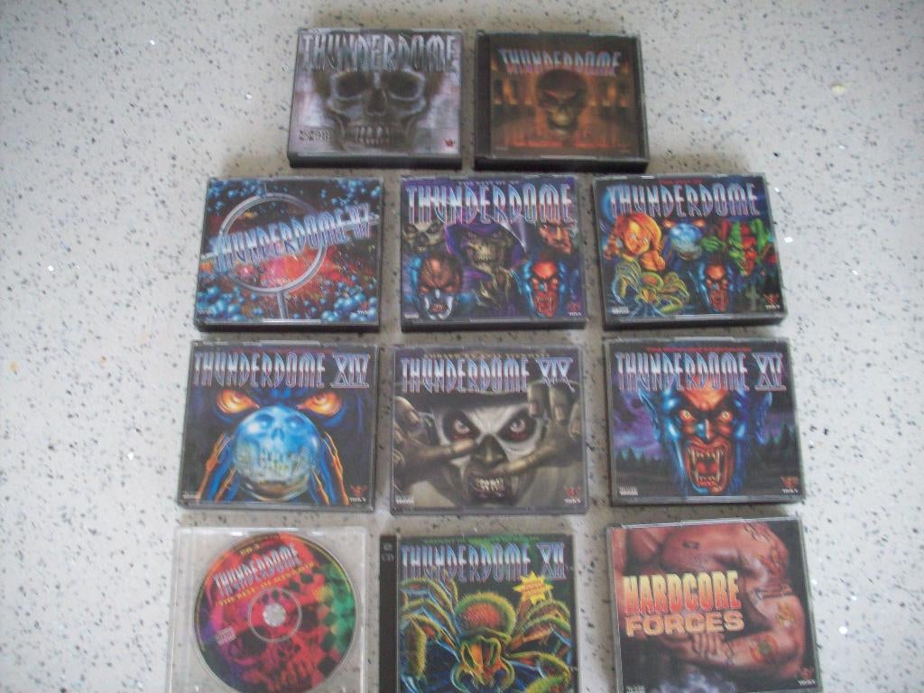 lot cd's tunderdome, Cd's en Dvd's, Cd Singles, Gebruikt, Rock en Metal, Ophalen of Verzenden