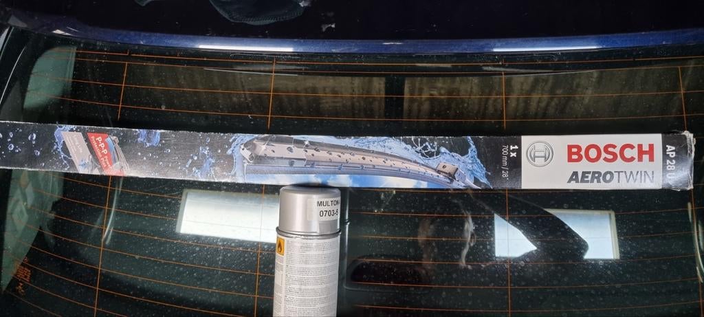 Nieuwe ruitenwisser Bosch AP28U, Ophalen of Verzenden
