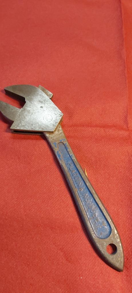 clefs multis serrages, Grande Tête de fourche, secateur, Enlèvement ou Envoi, Comme neuf