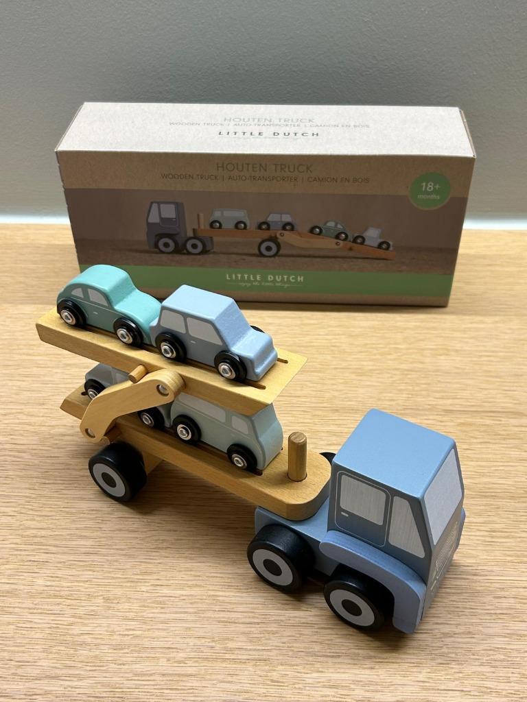 Little Dutch houten truck, Ophalen, Nieuw, Rij- of Hobbelspeelgoed