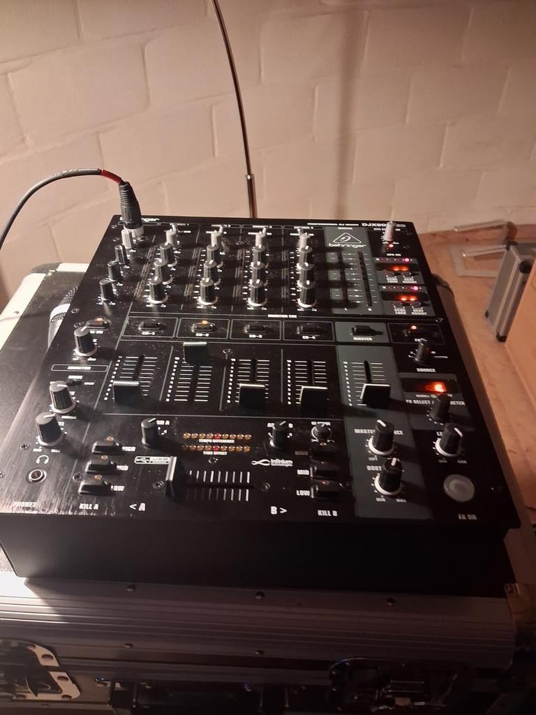 Behringer DJX900 usb, Enlèvement