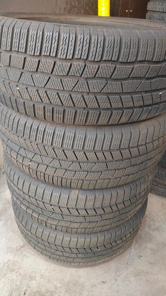 255/50r20 continental 70€ per stuk met montage en balanceren, Ophalen