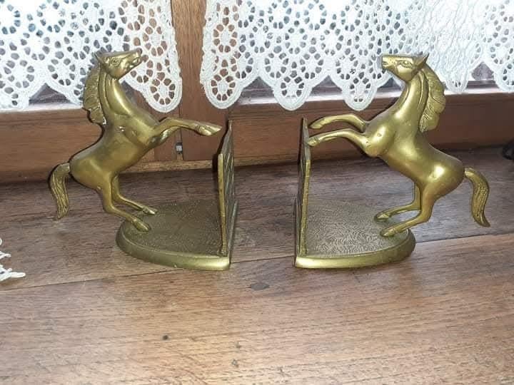 Serre livre anciens chevaux obstacles laiton/bronze, Enlèvement ou Envoi, Bronze