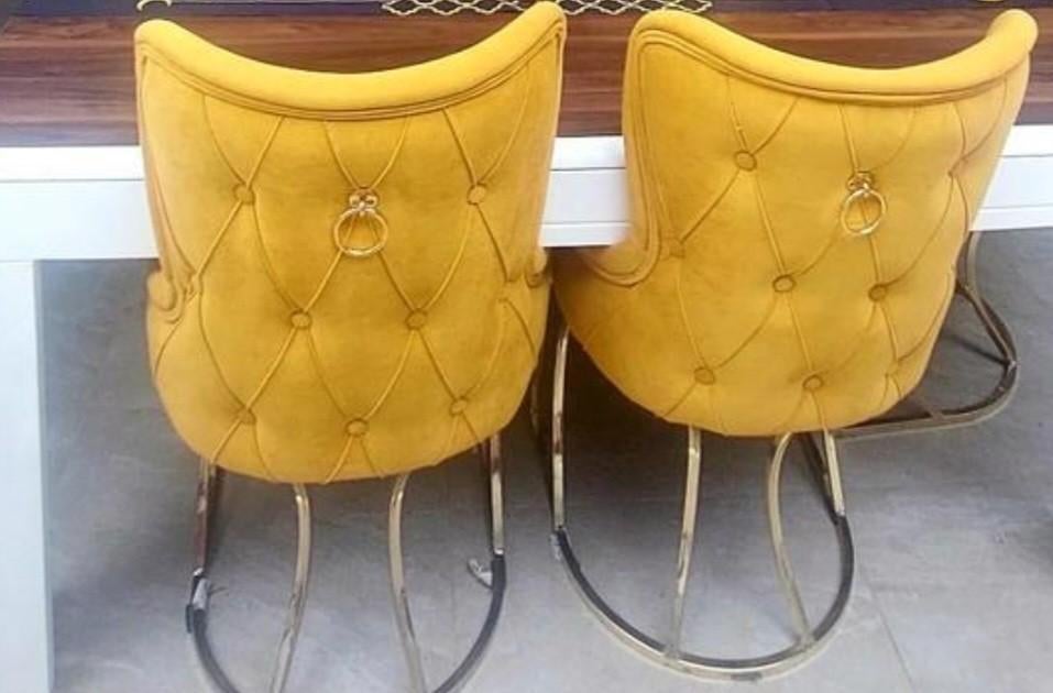 Eettafel met 6 stoelen, Ophalen