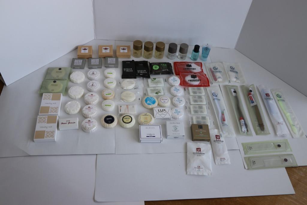 Hotelzeepjes, shampoo, kam ed. €.35,00 Totaal 71 stuks, Ophalen of Verzenden, Nieuw