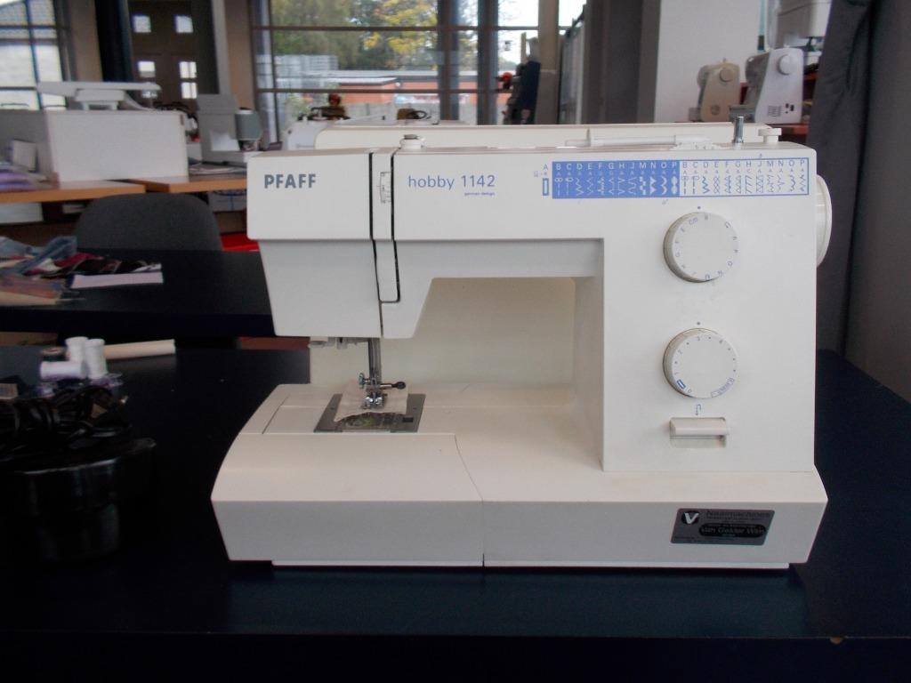 Pfaff naaimachine type 1142, Ophalen, Zo goed als nieuw, Naaimachine, Pfaff
