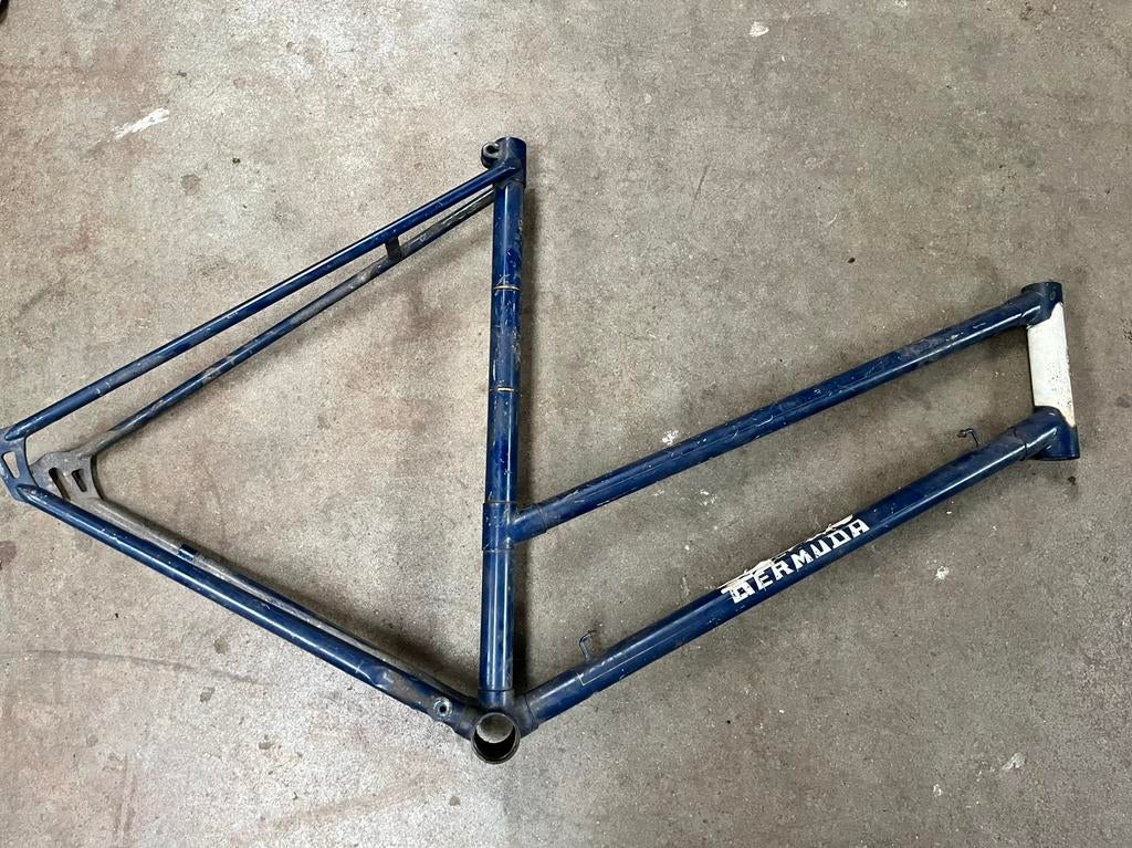 2 vintage fietskaders, Fietsen en Brommers, Ophalen, Frame