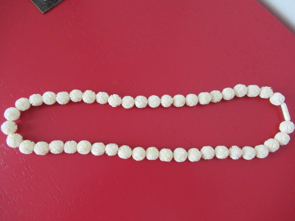 ketting-rozenkralen-hoorn-been-handgesneden-jaren 60-VINTAGE, Enlèvement ou Envoi, Collier