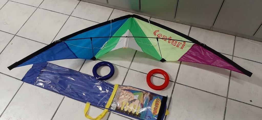 Centuri stuntvliger, Sport en Fitness, Vliegeren, Ophalen, Zo goed als nieuw