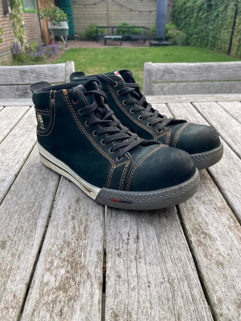 Chaussures de travail en brique rouge, Enlèvement, Comme neuf