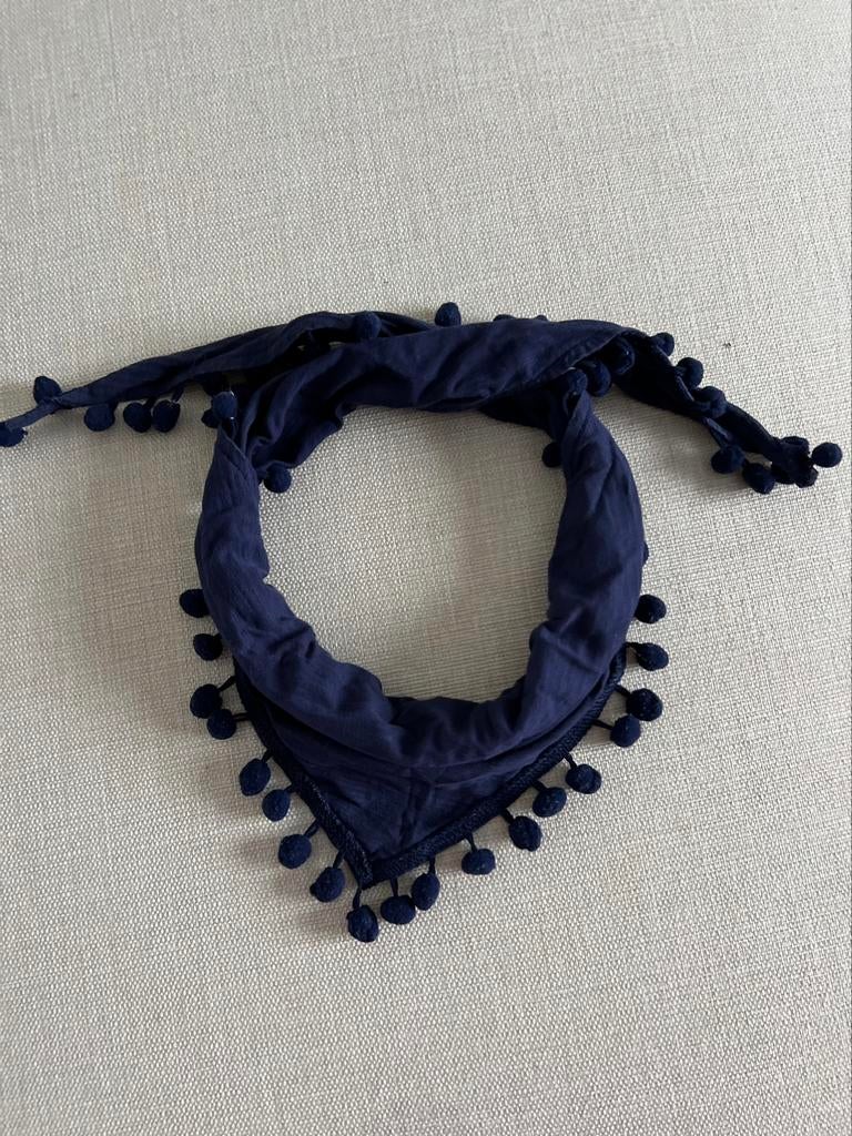 Foulard, tour de cou, Enfants & Bébés, Comme neuf
