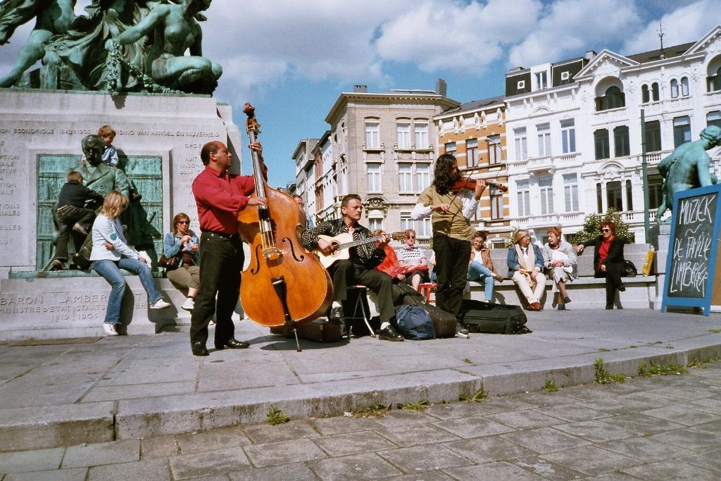 lambermontmartre zigeuner muziek pioto's, Verzenden
