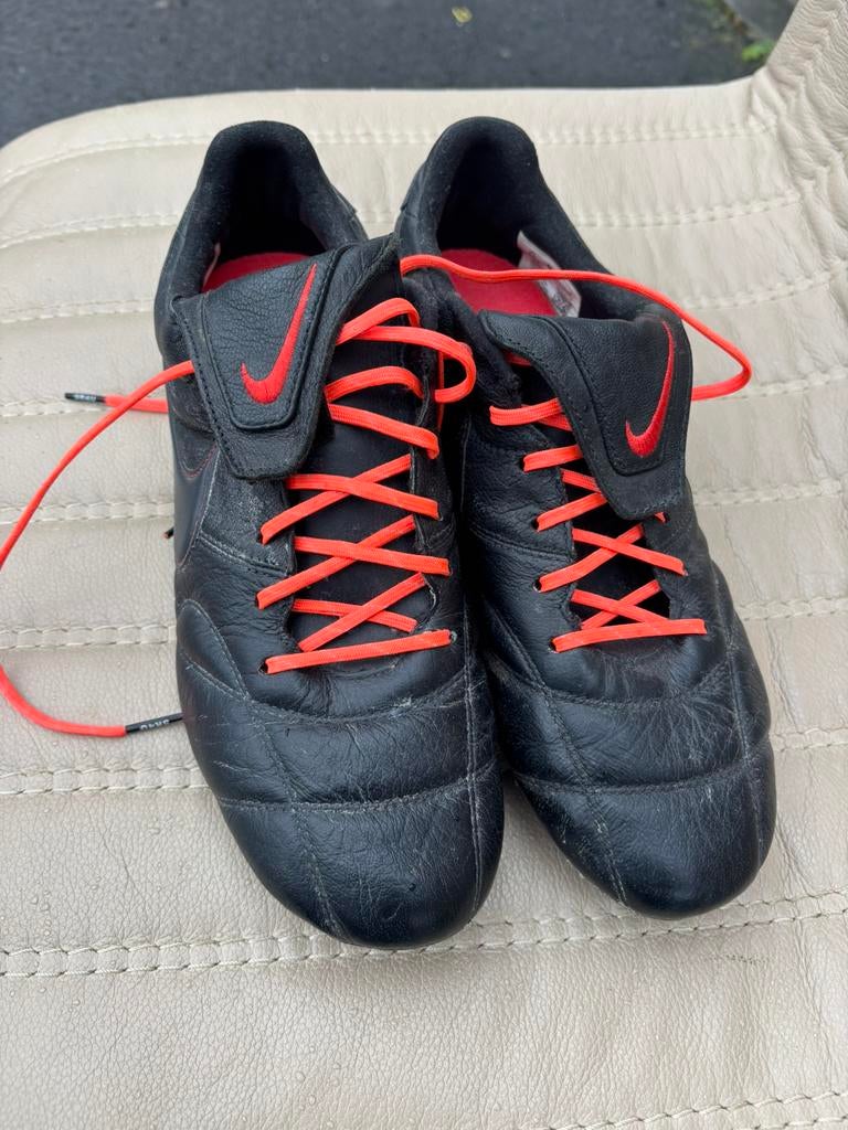 Voetbalschoenen Nike, Sport en Fitness, Voetbal, Ophalen of Verzenden, Gebruikt
