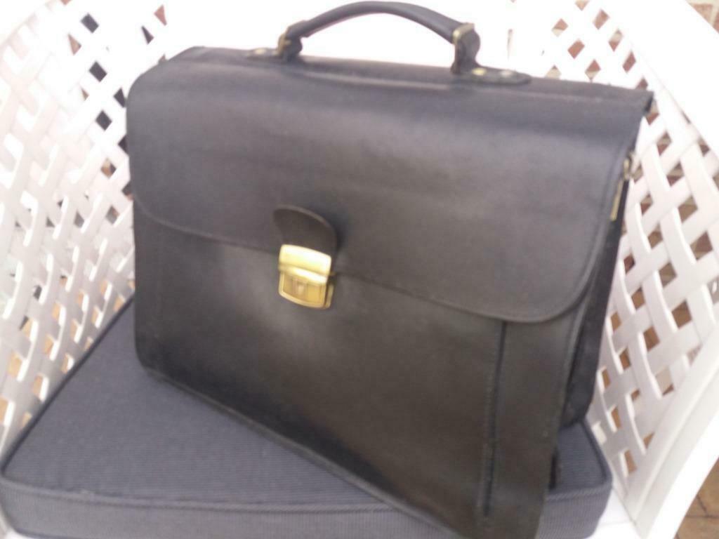 ARTHUR et ASTON malette  en cuir noir, Enlèvement ou Envoi, 30 à 40 cm, 30 à 40 cm, Comme neuf