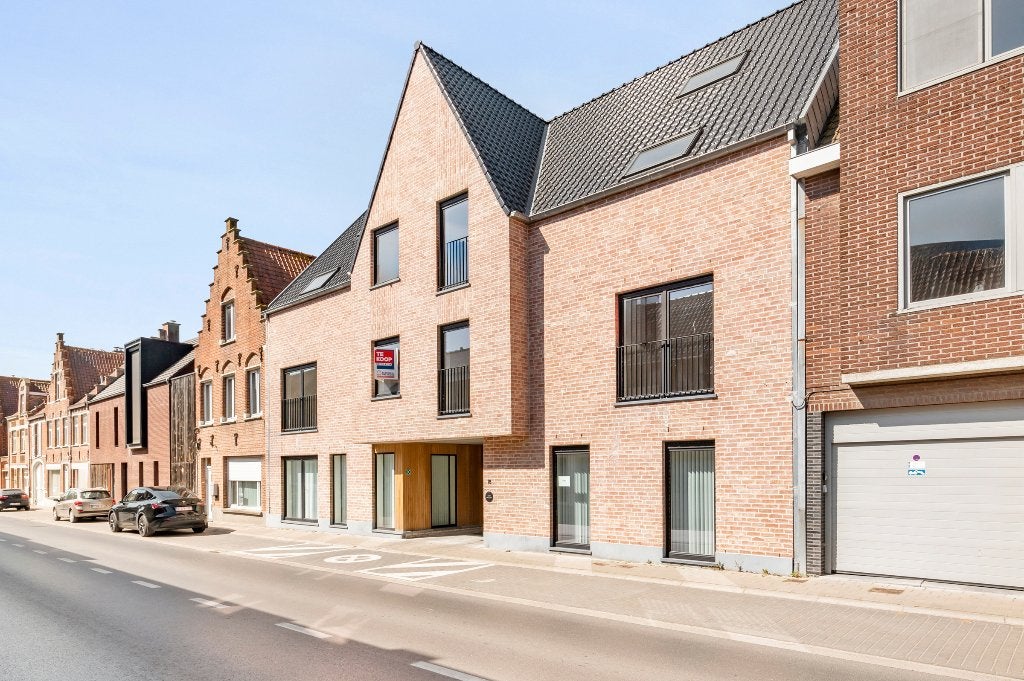 MOORSLEDE centrum : Ruim 145m² GELIJKVLOERS APP. te huur, 50 m² ou plus, Province de Flandre-Occidentale