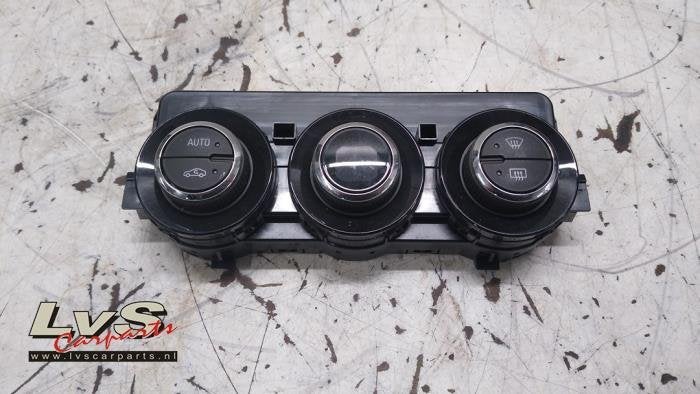 Panneau de commandes chauffage d'un Opel Corsa, -, Opel, 3 mois de garantie, Utilisé