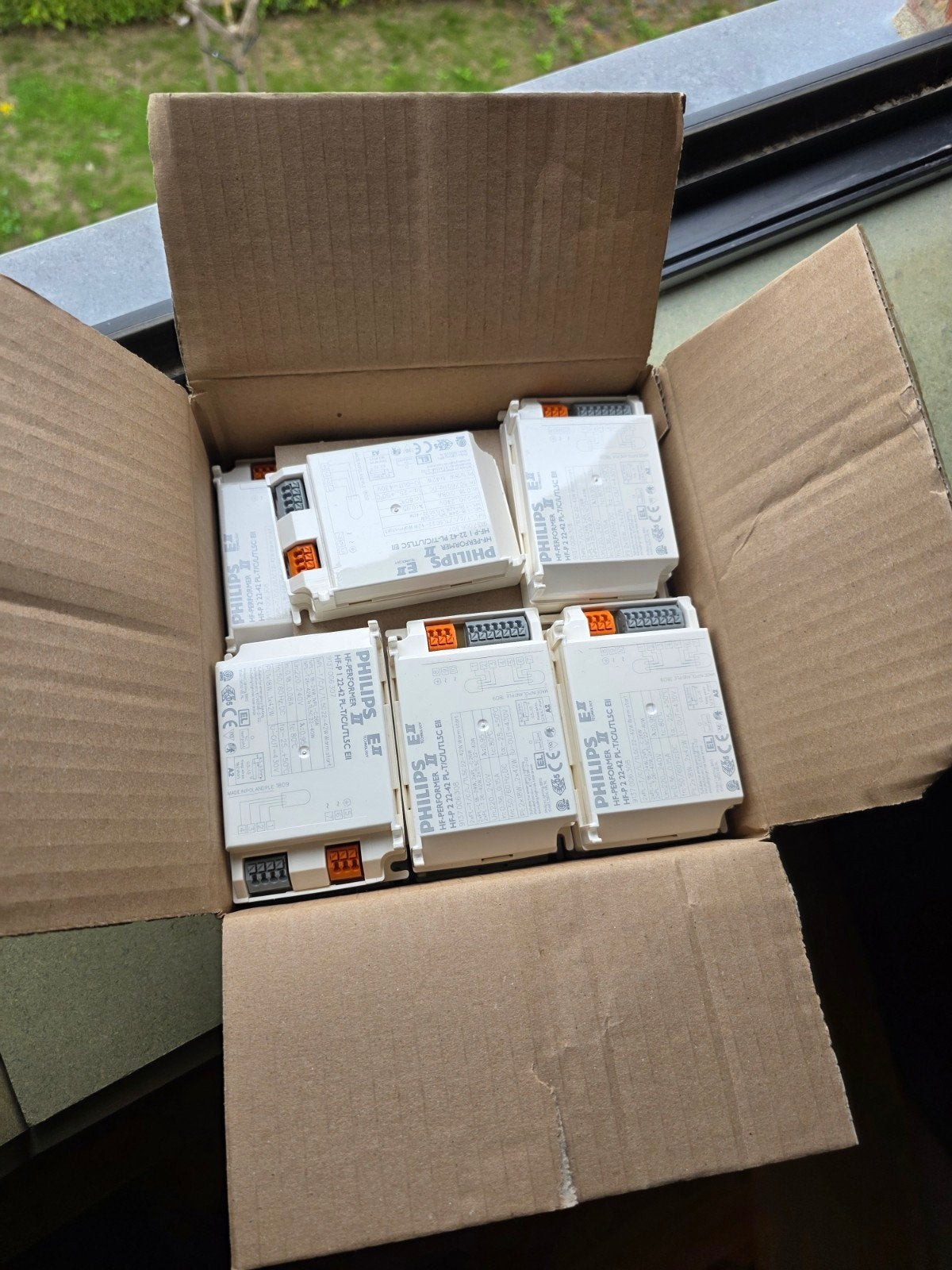 Lot Éclairage Pro Neuf : 60x Ampoules Osram Dulux L 24W + 6x, Doe-het-zelf en Bouw, Elektriciteit en Kabels, Ophalen, Nieuw, Overige typen