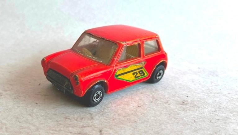 Mini Superfast MATCHBOX Racing Mini  #29., Hobby en Vrije tijd, Ophalen of Verzenden, Gebruikt, Auto