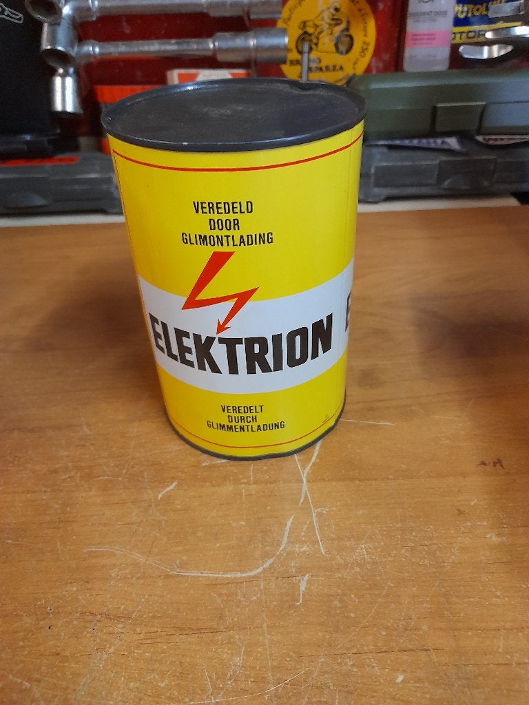 Oude Elektrion volle oliekan, Verzamelen, Ophalen of Verzenden, Gebruikt, Overige typen