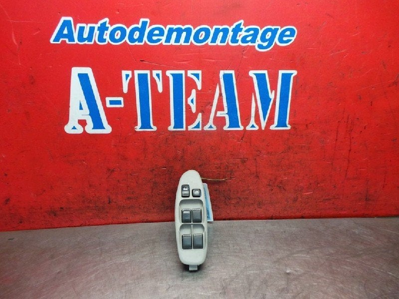 RAAMSCHAKELAAR Nissan Almera Tino (V10M) (|80961|), Gebruikt, Nissan
