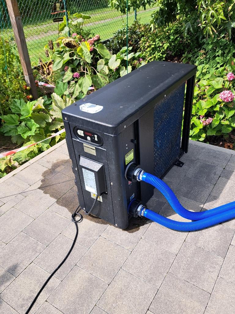 Warmtepomp zwembad., Ophalen, Zo goed als nieuw, Verwarming