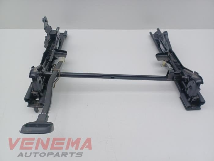 Rail siège gauche d'un Volkswagen T-Roc, -, 3 mois de garantie, Utilisé, -