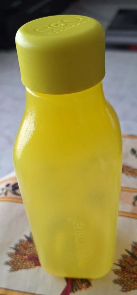 Bouteille Tupperware Eco 0.5 l de couleur jaune, Envoi, Comme neuf, Jaune, Autres types