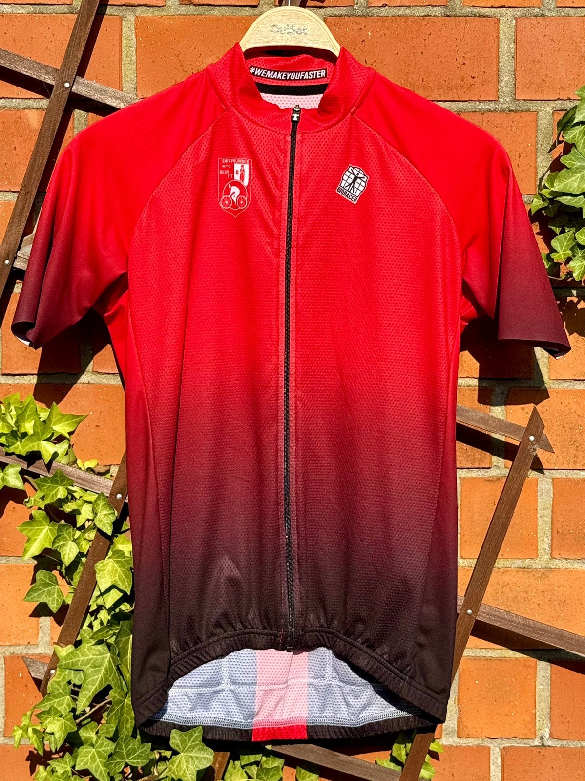 Bioracer Speedwear wielershirt – maat L (4) – rood/zwart, Fietsen en Brommers, Fietsaccessoires | Fietskleding, Heren, Ophalen of Verzenden