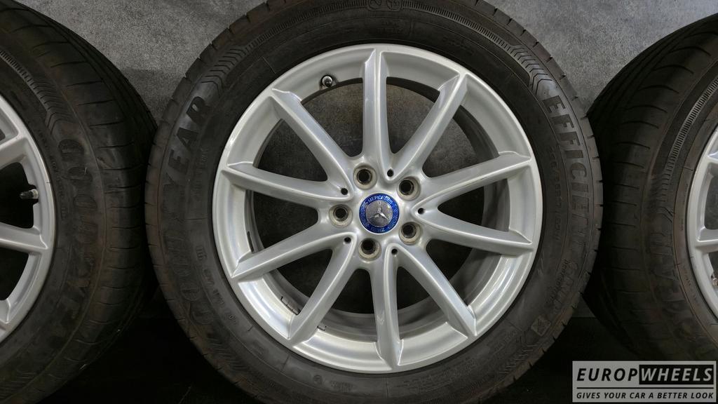 17 inch Mercedes Vito Viano Vklasse W447 Zomerbanden W639, Auto-onderdelen, Banden en Velgen, Gebruikt, -, -, Banden en Velgen