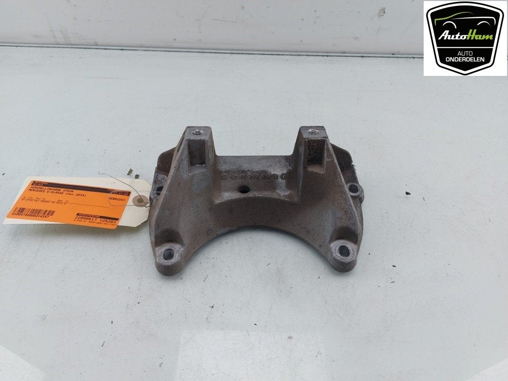 VERSNELLINGSBAKSTEUN ABS E (W212) (|A2052420340|), Dhr. J. Ham, Gebruikt, Mercedes-Benz, Administratie@autoham.nl