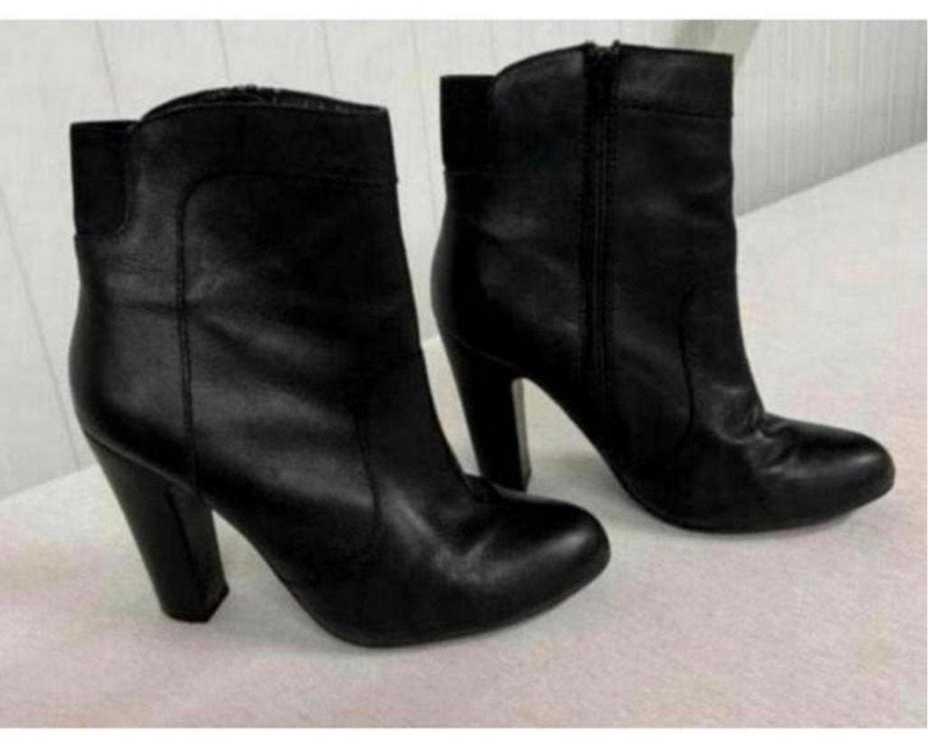 John Rocha laarzen met hak Zwart leder lederen leer maat 40, Kleding | Dames, Schoenen, Zwart, Ophalen of Verzenden, Zo goed als nieuw