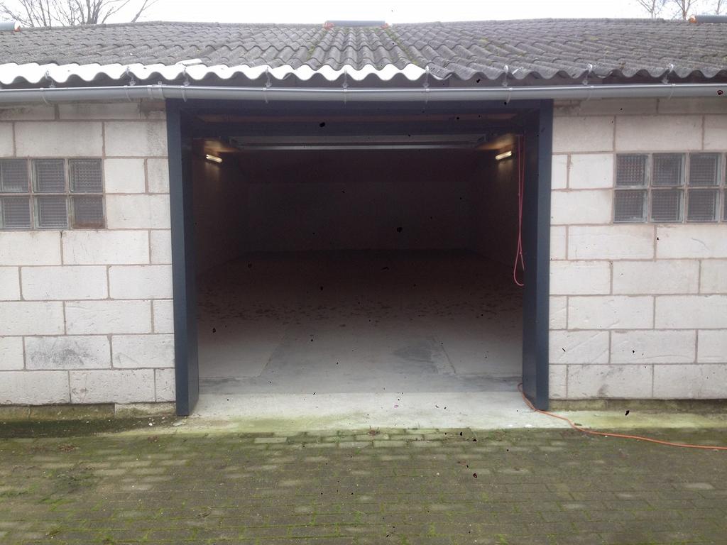 Opslagplaats te huur, Autos : Divers, Garages