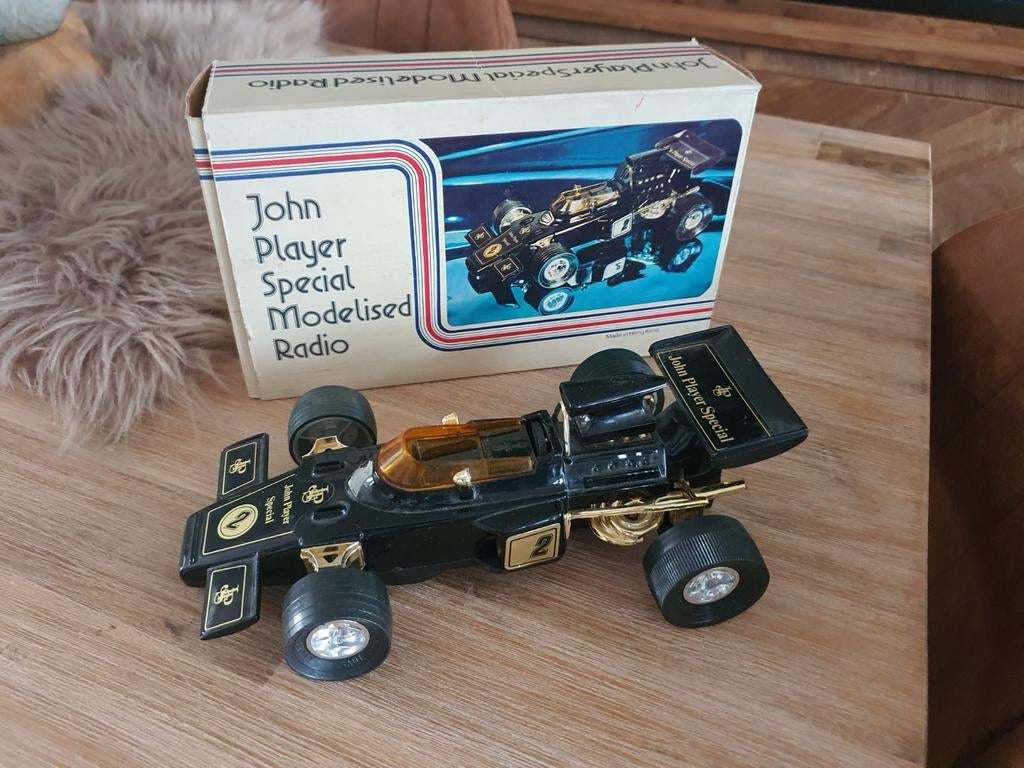 John player lotus am radiocar 1.18 70s, Ophalen