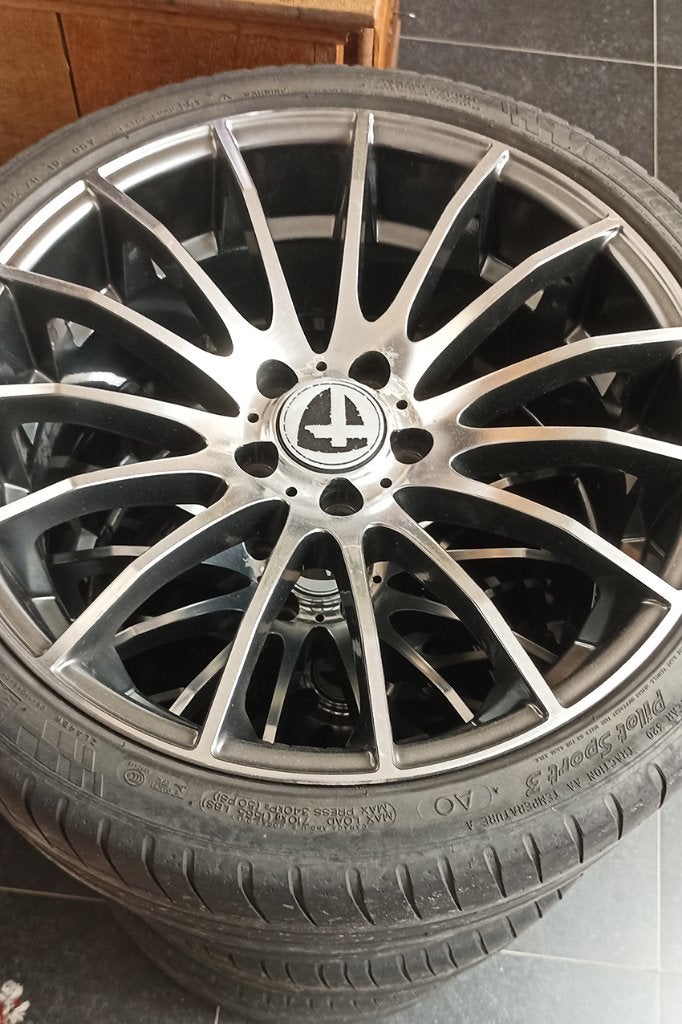4 Jantes 255/35 ZR19, Autos : Pièces & Accessoires, Pneus & Jantes, 255 mm, Véhicule de tourisme, Pneus été, Utilisé