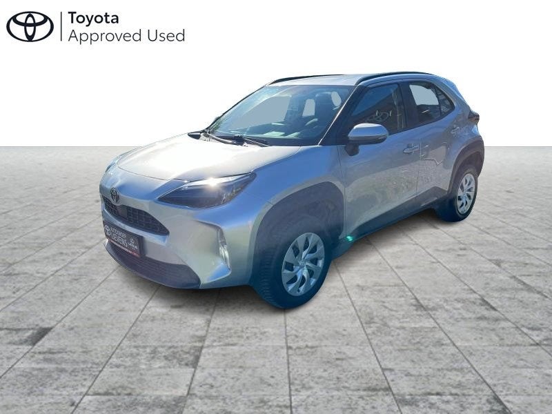 Toyota Yaris Cross 1.5 HYB DYNAMIC, Autos, Argent ou Gris, Achat, Euro 6, Noir
