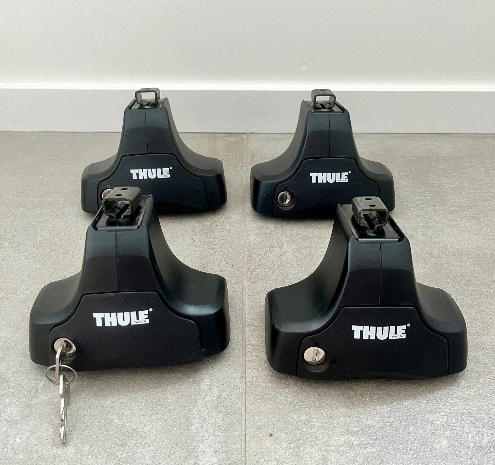 Thule voetenklemmen 754/480, Auto diversen, Ophalen, Zo goed als nieuw