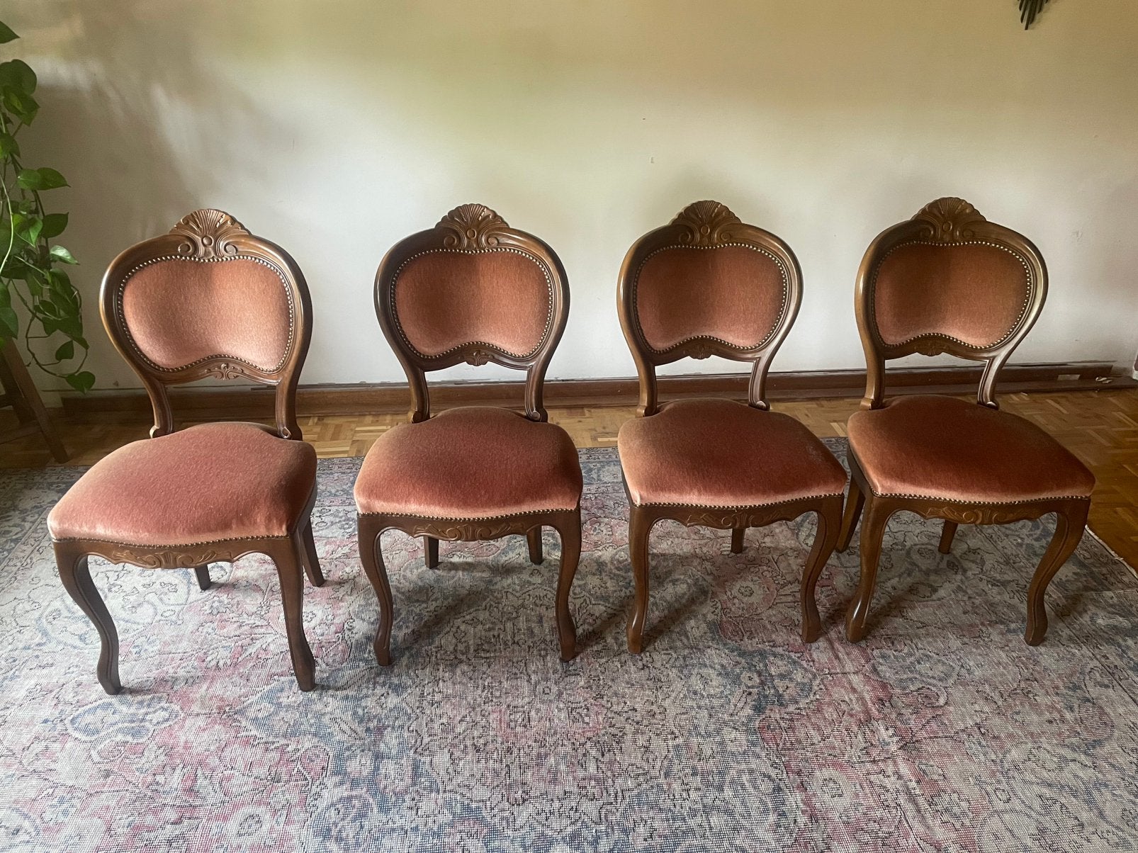 4 klassieke eetkamerstoelen, Antiquités & Art, Antiquités | Meubles | Chaises & Canapés, Enlèvement